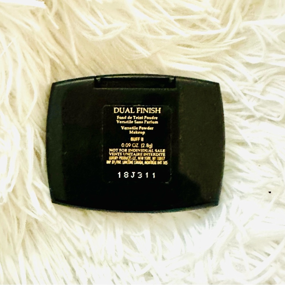 Lancome Dual Finish Multi-Tasking Powder & Foundation Makeup 0.09 oz BUFF II